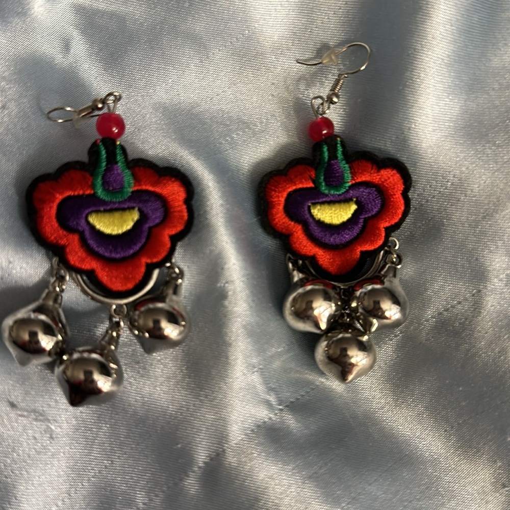 NWT.  Sacred Threads Boho Style Earrings PK/PK